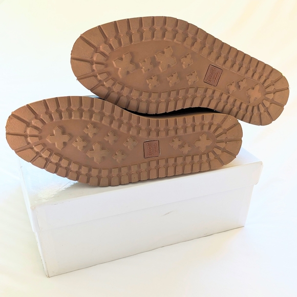 Cougar Kensington brown (coffee) Chelsea rain boot. Worn once. - Picture 3 of 3